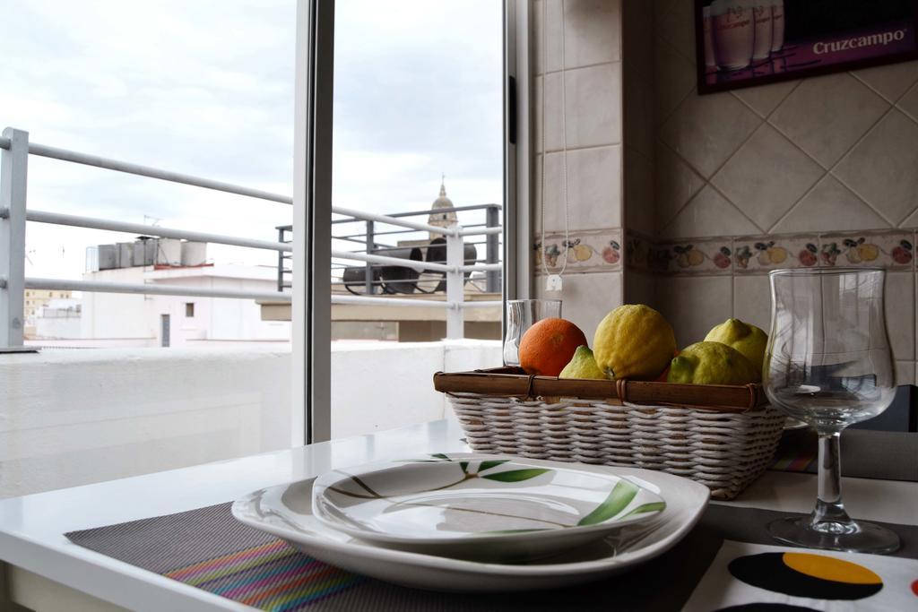 Апартаменты Atico Con Terraza Y Vistas Малага Экстерьер фото